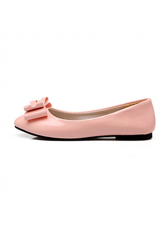 Women's Shoes Patent Leather Flat Heel Round Toe Flats Outdoor / Dress / Casual Black / Green / Pink / Beige